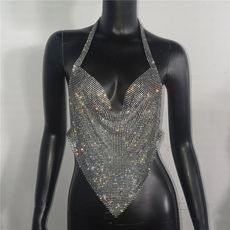 Top corto sin espalda con cuello en V